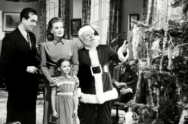 018 Featured Image- Miracle on 34th street 018 Featured Image- Miracle on 34th street